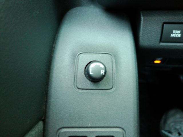 2022 Nissan Frontier SV Premium Crew Cab 2WD Plano TX