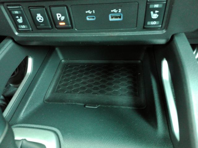 2022 Nissan Frontier SV Premium Crew Cab 2WD Plano TX