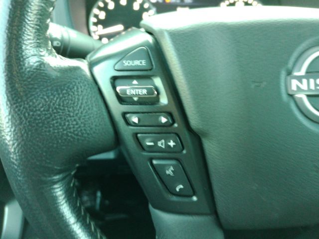 2022 Nissan Frontier SV Premium Crew Cab 2WD Plano TX