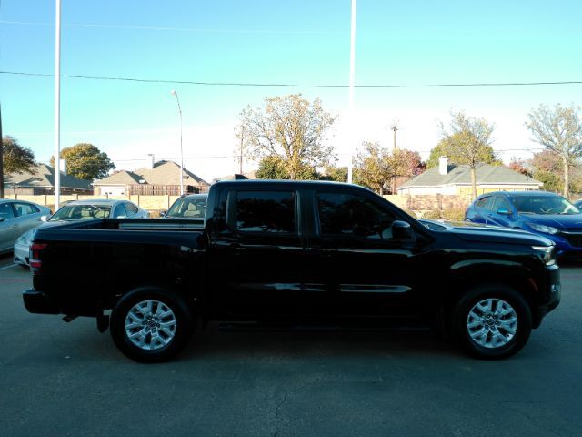 2022 Nissan Frontier SV Premium Crew Cab 2WD Plano TX