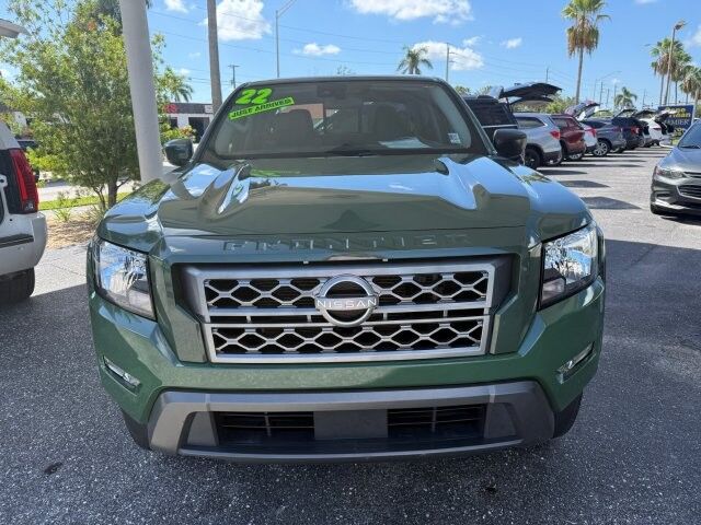 2022 Nissan Frontier SV