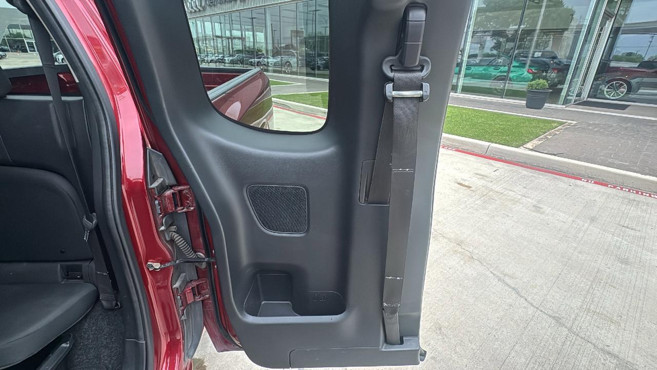 2022 Nissan Frontier SV  Selma TX