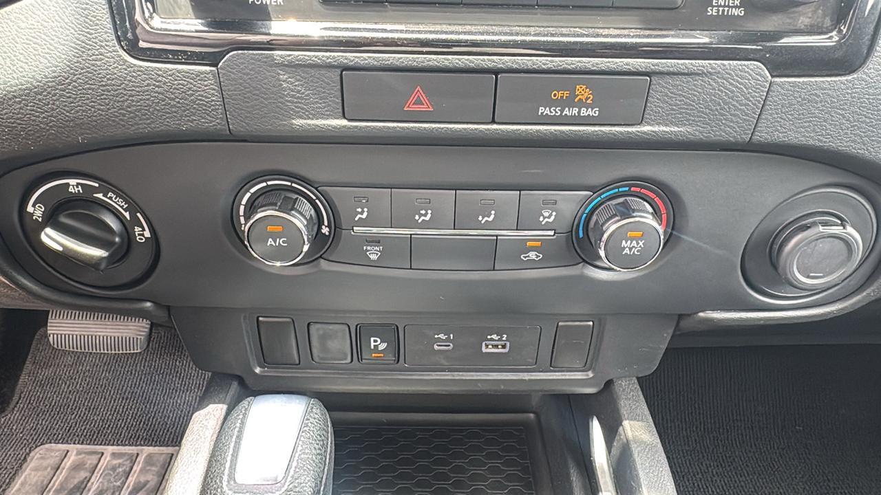 2022 Nissan Frontier SV  Selma TX