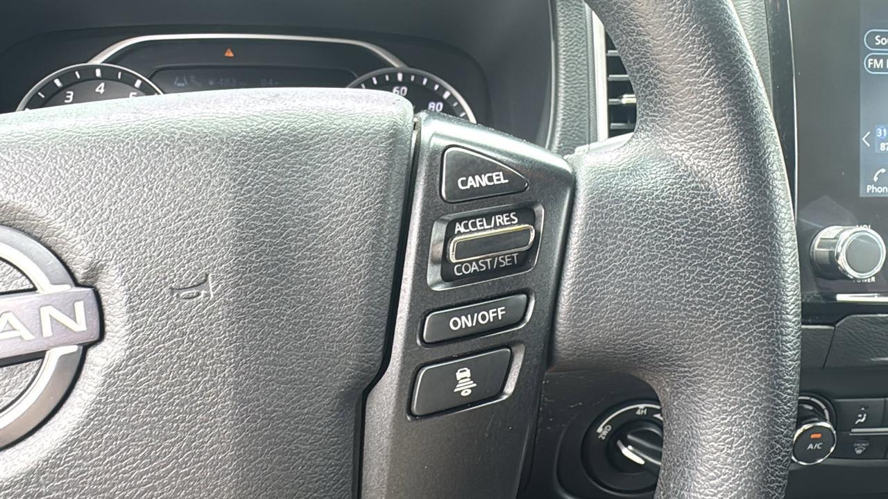 2022 Nissan Frontier SV  Selma TX
