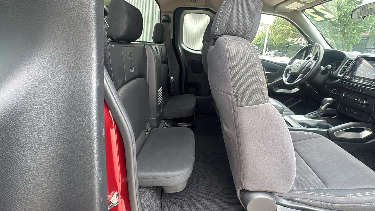 2022 Nissan Frontier SV  Selma TX