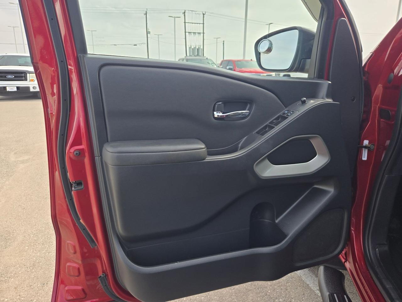 2022 Nissan Frontier SV Castroville TX