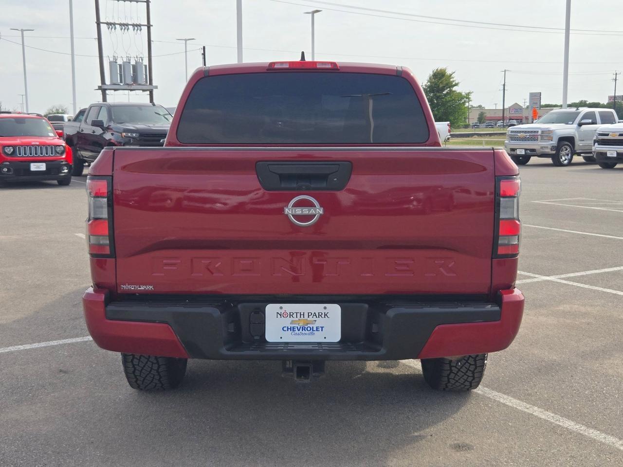 2022 Nissan Frontier SV Castroville TX