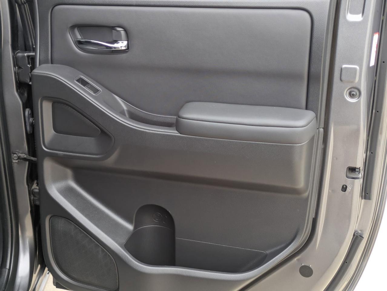 2022 Nissan Frontier SV Castroville TX