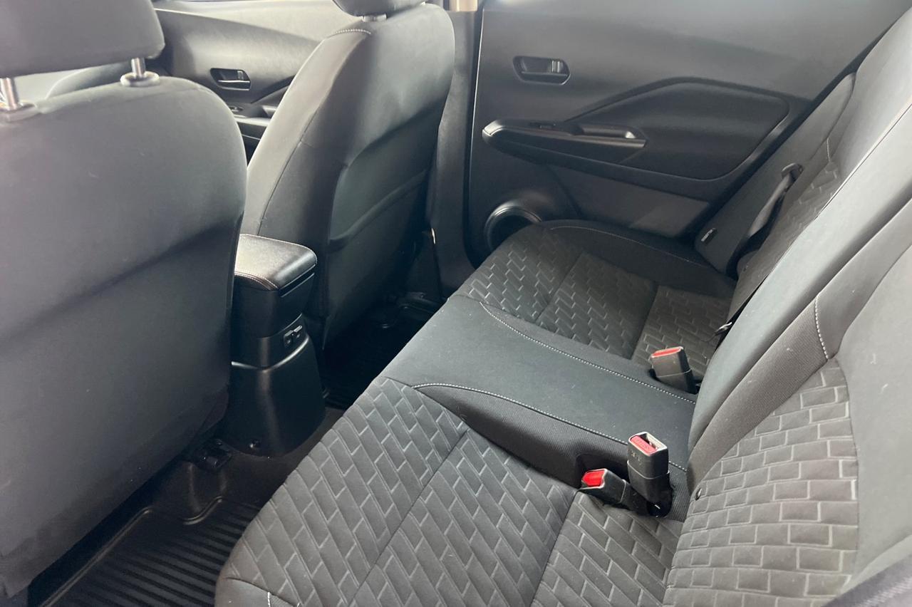 2022 Nissan Kicks S Ontario OR