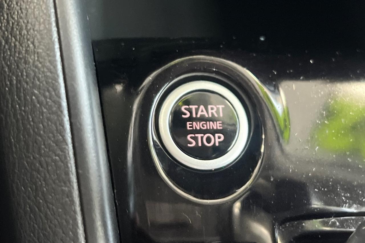 2022 Nissan Kicks S Ontario OR