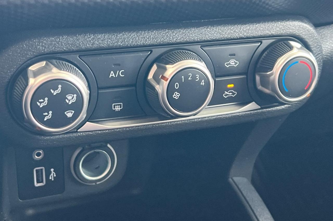 2022 Nissan Kicks S Ontario OR