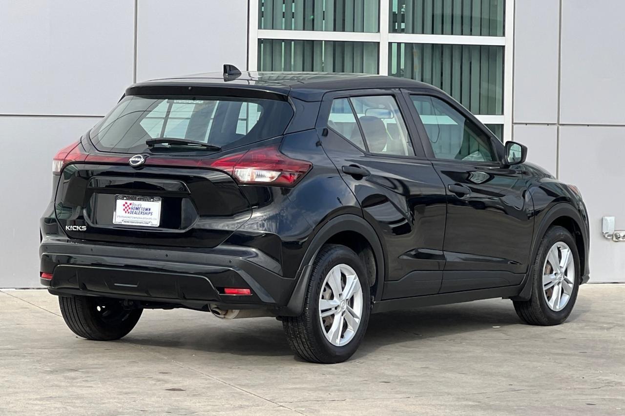 2022 Nissan Kicks S Ontario OR