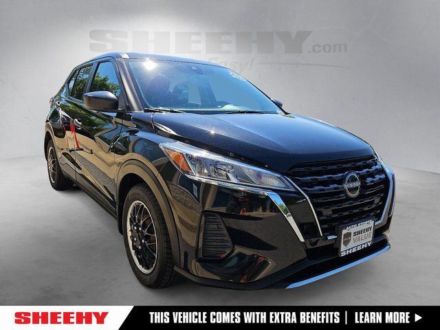 2022 Nissan Kicks S