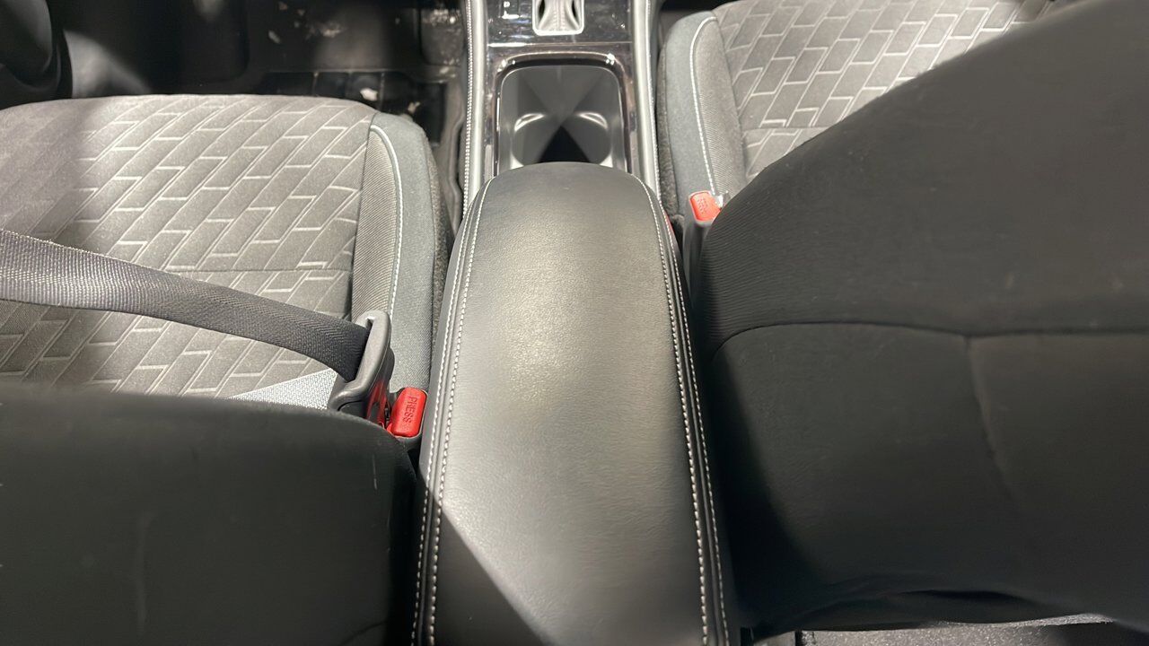 2022 Nissan Kicks SV Sherwood Park AB