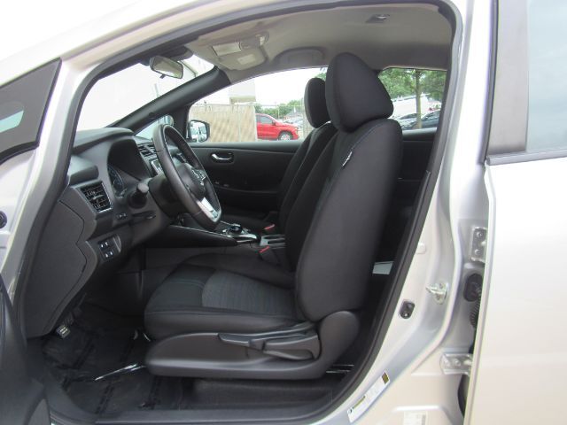 2022 Nissan LEAF SV 40 kWh Plano TX