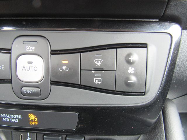 2022 Nissan LEAF SV 40 kWh Plano TX
