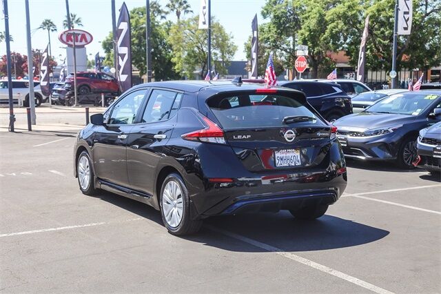 2022 Nissan Leaf S Glendale CA
