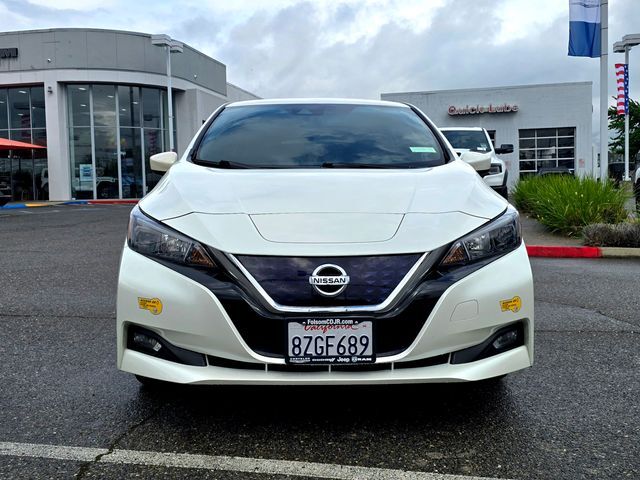 2022 Nissan Leaf SV