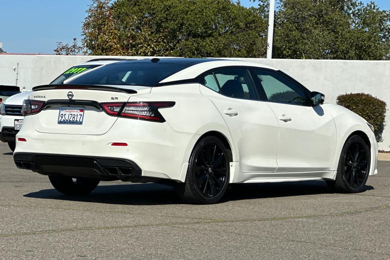 2022 Nissan Maxima SR