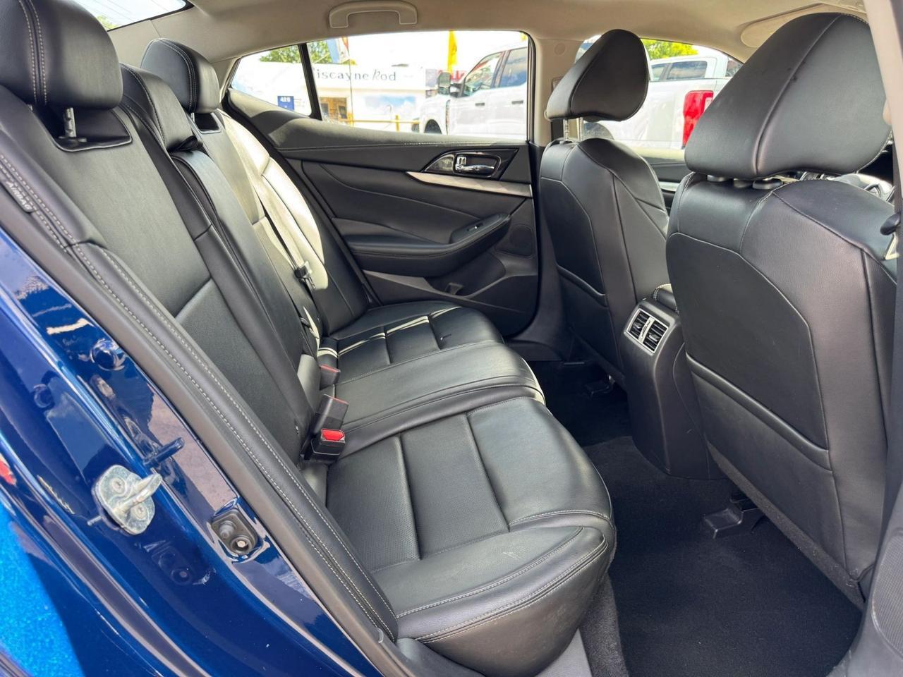 2022 Nissan Maxima SV Miami FL