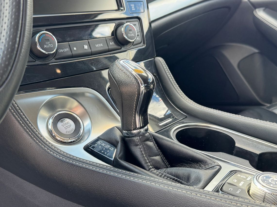 2022 Nissan Maxima SV Sedan 4D
