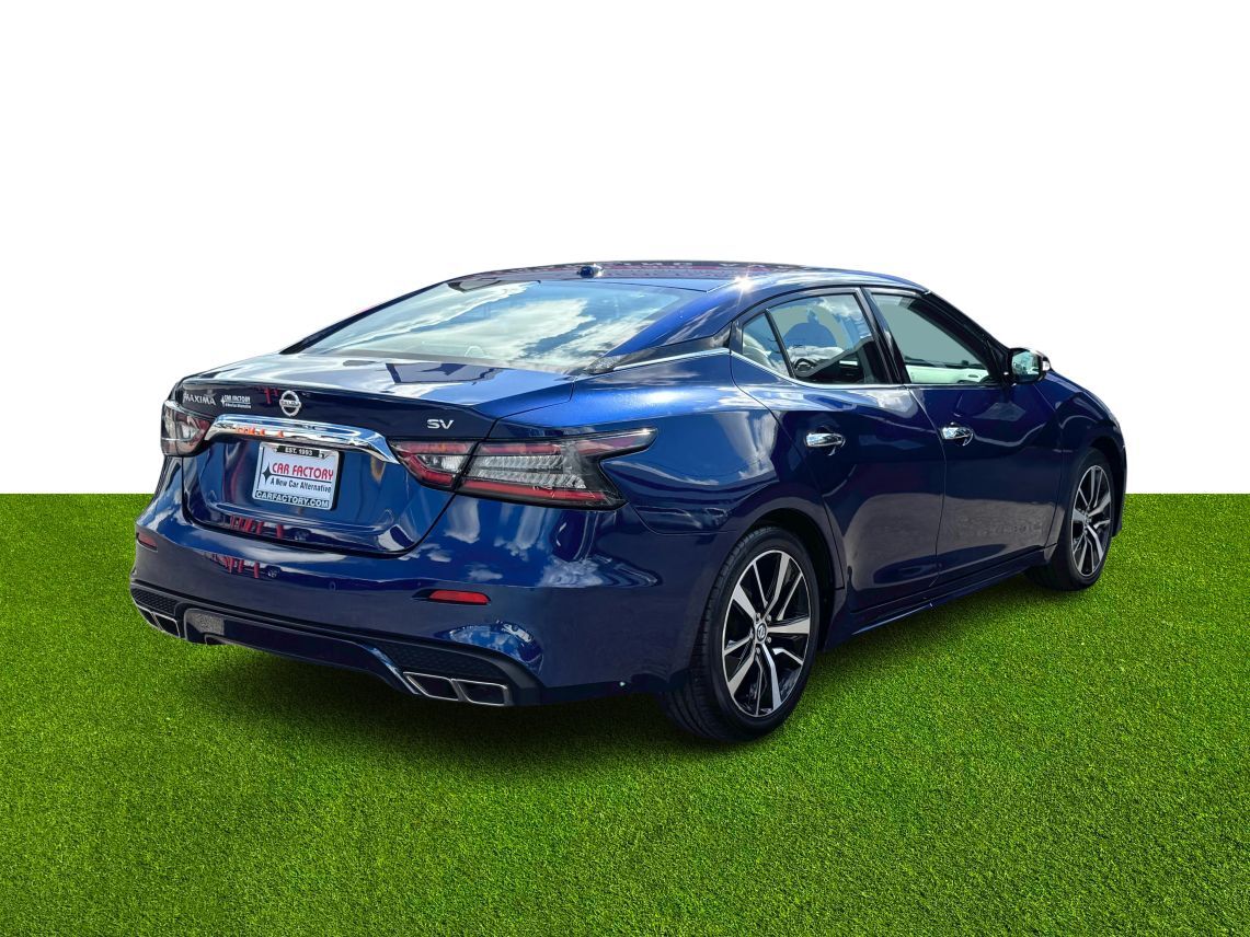 2022 Nissan Maxima SV Sedan 4D