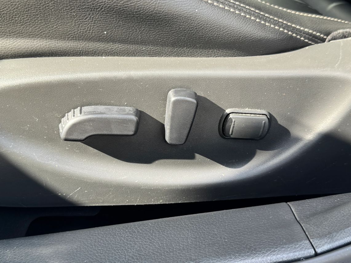 2022 Nissan Maxima SV Sedan 4D