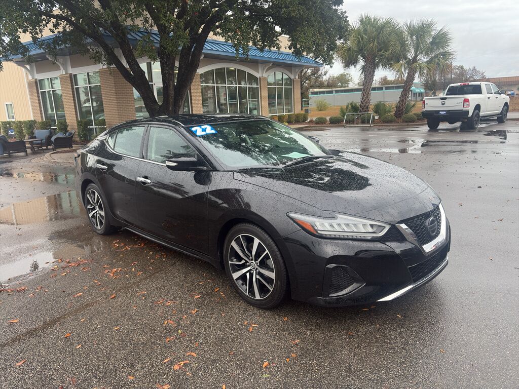 2022 Nissan Maxima SV
