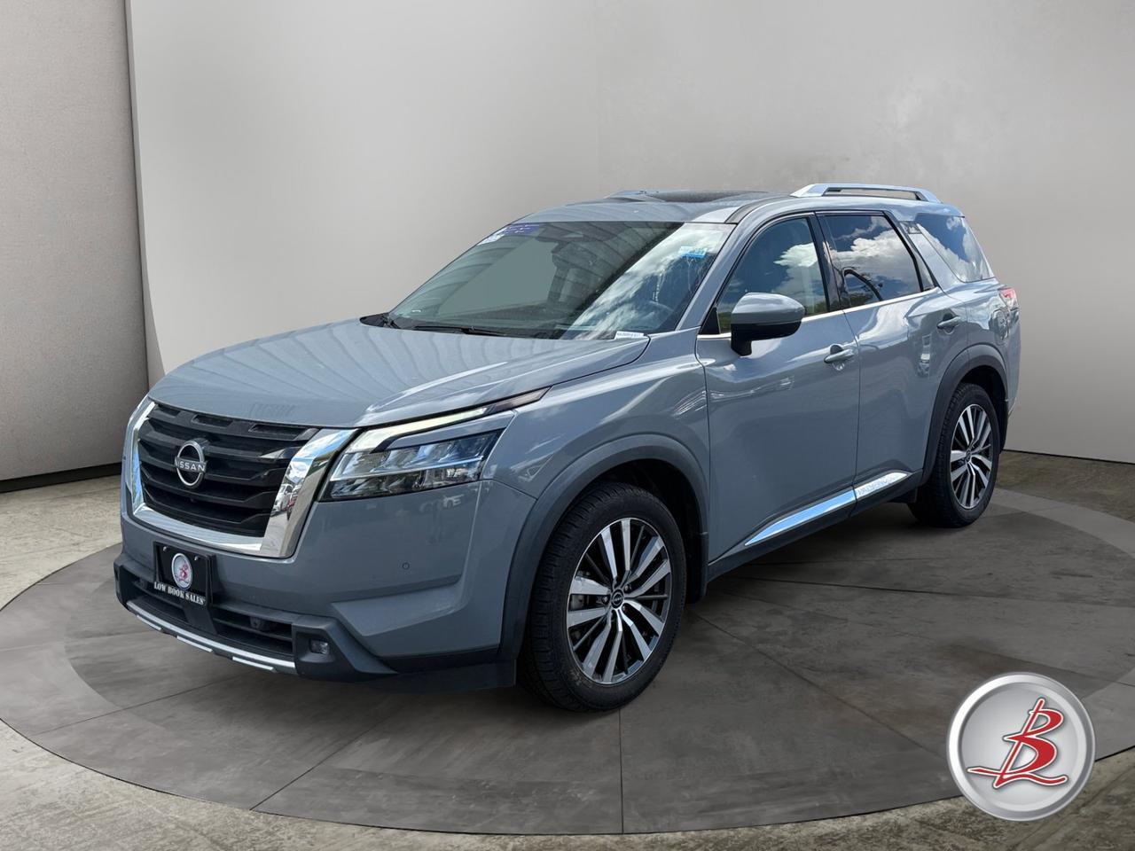 2022 Nissan PATHFINDER Platinum