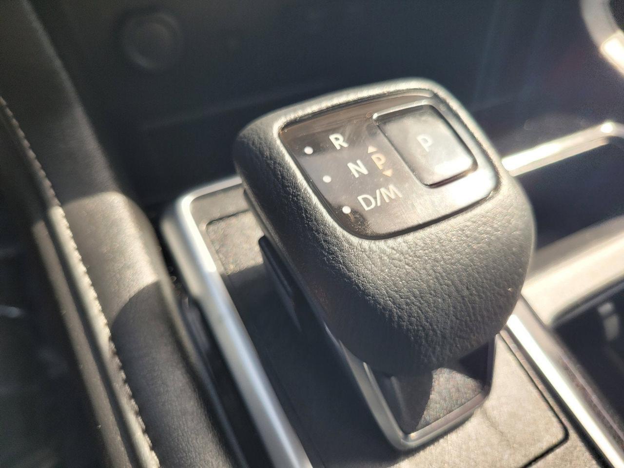 2022 Nissan PATHFINDER SL Roseville CA