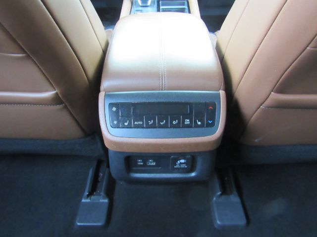 2022 Nissan Pathfinder Platinum 4WD Plano TX