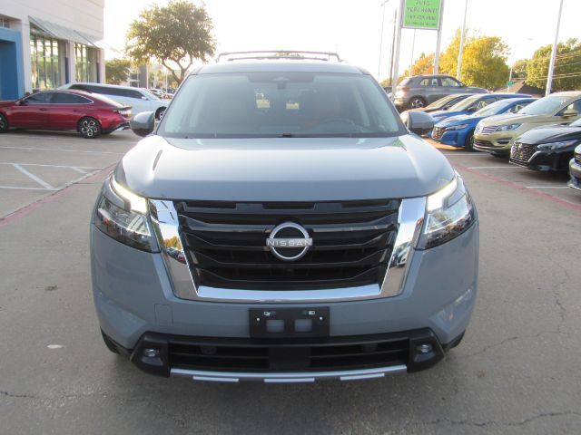 2022 Nissan Pathfinder Platinum 4WD Plano TX