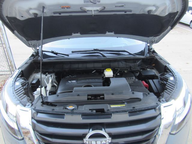 2022 Nissan Pathfinder Platinum 4WD Plano TX