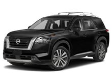 2022_Nissan_Pathfinder_Platinum_ El Paso TX