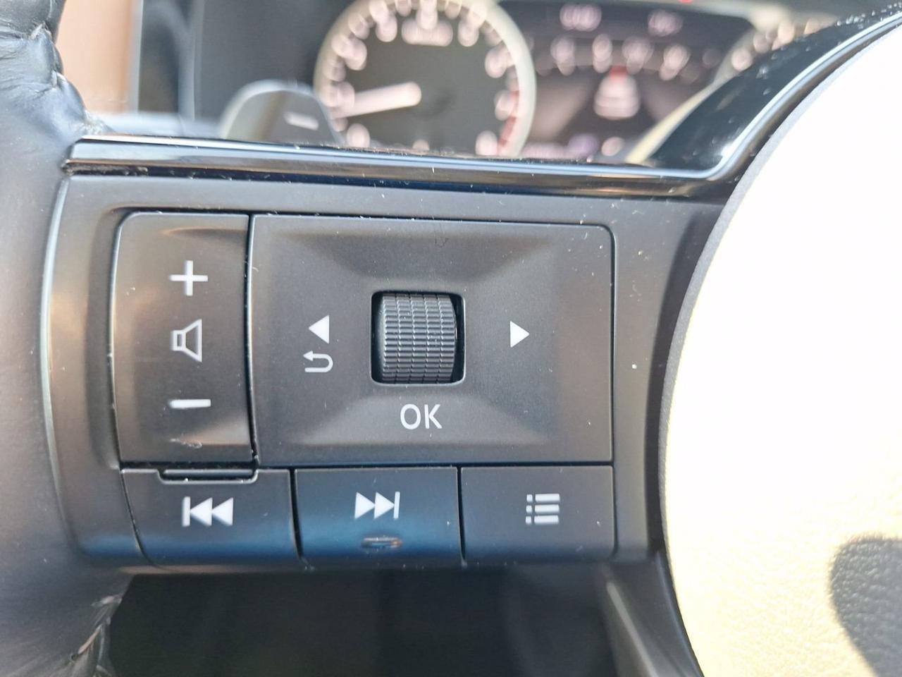 2022 Nissan Pathfinder Platinum Hurst TX