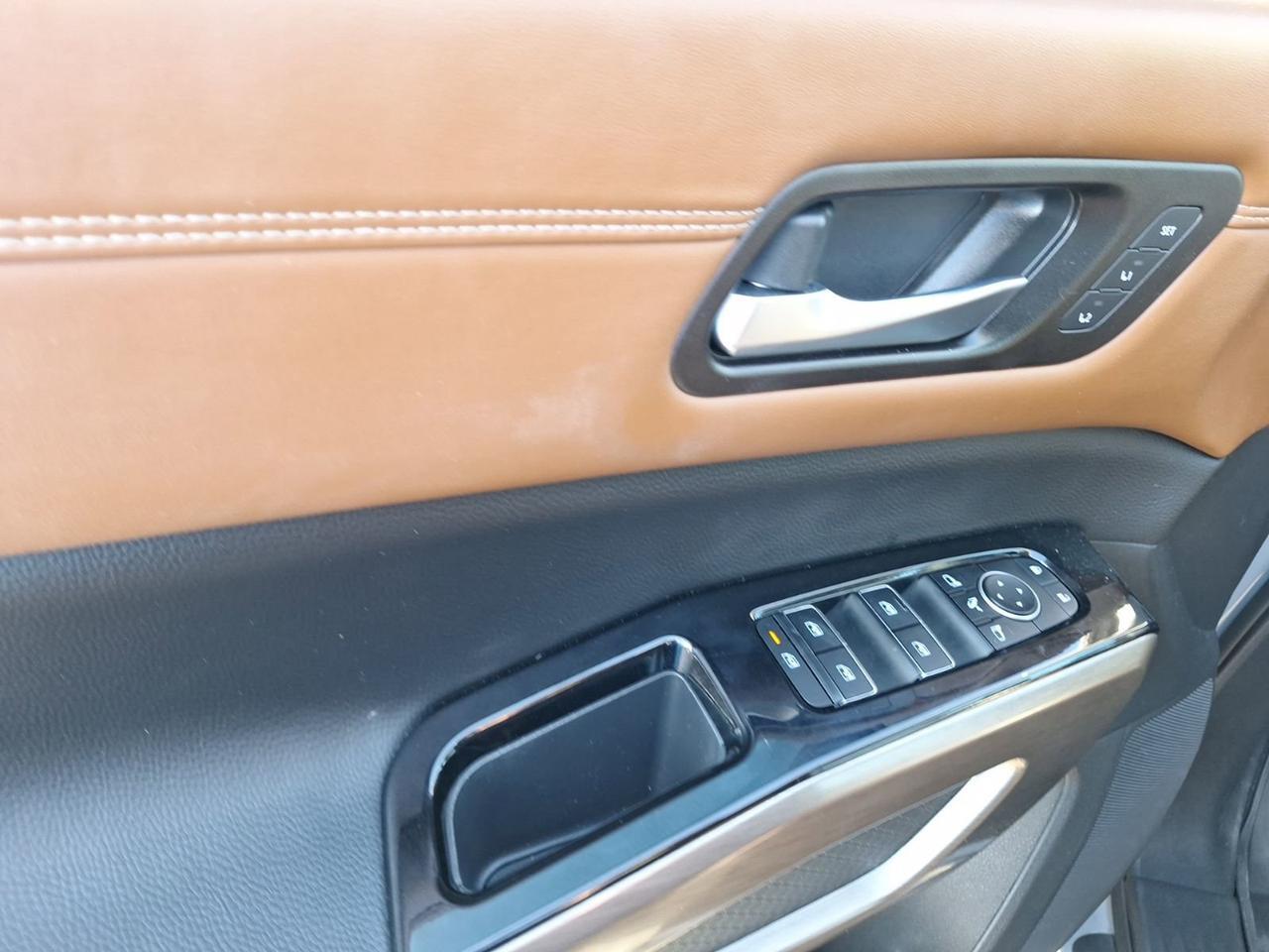 2022 Nissan Pathfinder Platinum Hurst TX