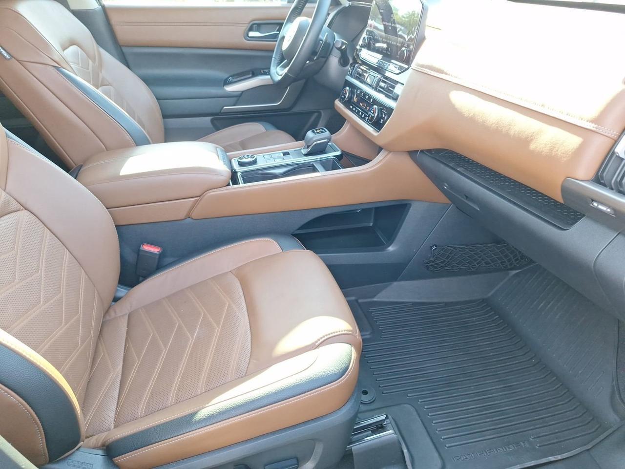 2022 Nissan Pathfinder Platinum Hurst TX