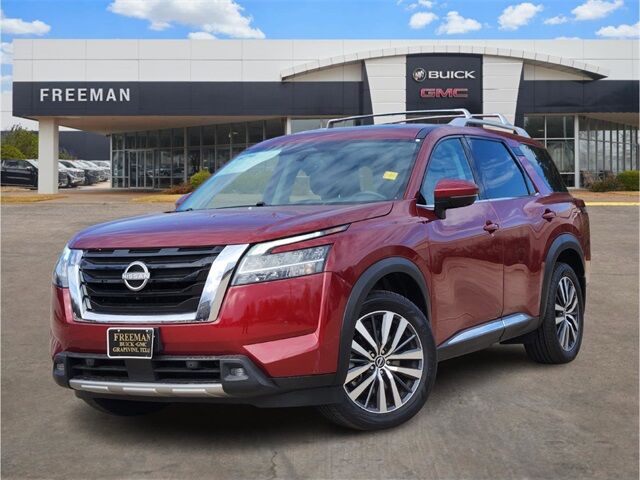 2022 Nissan Pathfinder