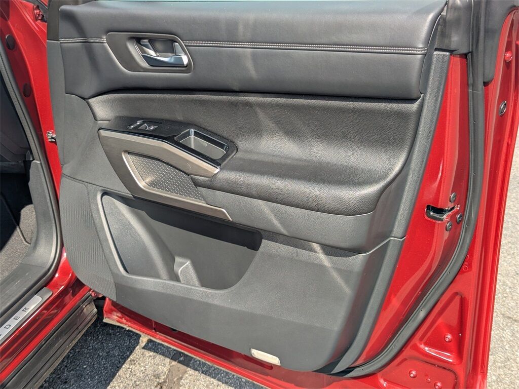 2022 Nissan Pathfinder Platinum Kennesaw GA