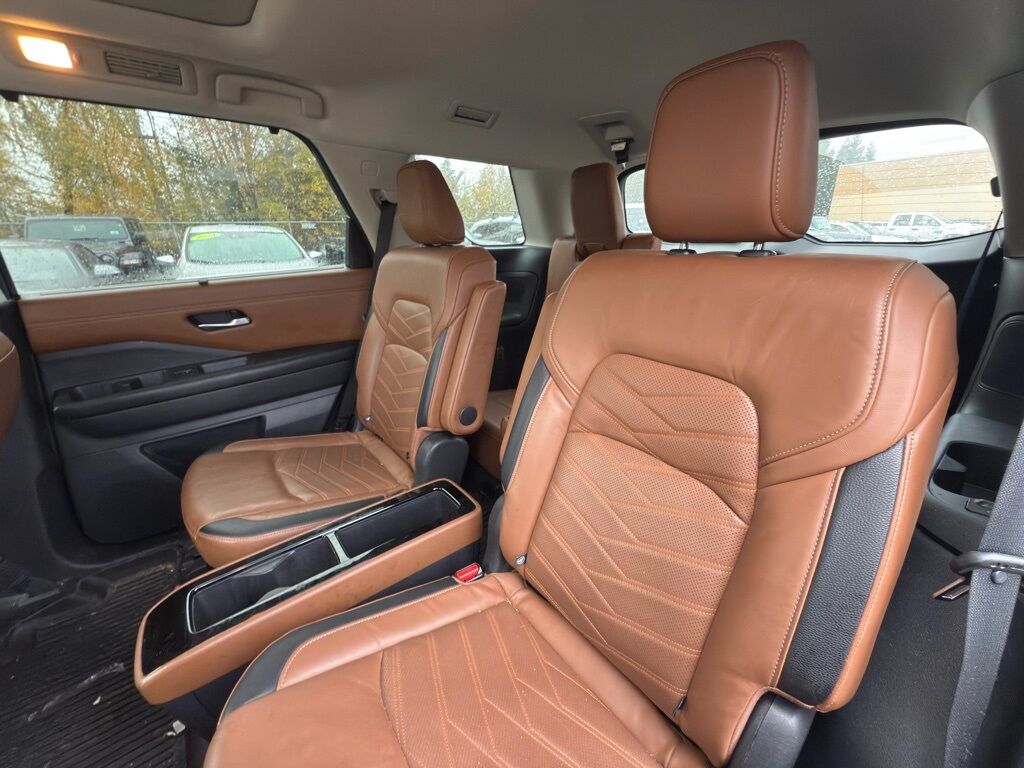 2022 Nissan Pathfinder Platinum Beaverton OR