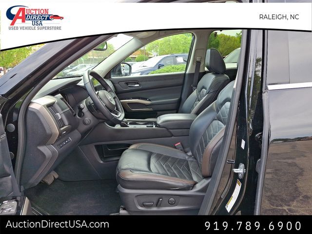 2022 Nissan Pathfinder Platinum Raleigh NC
