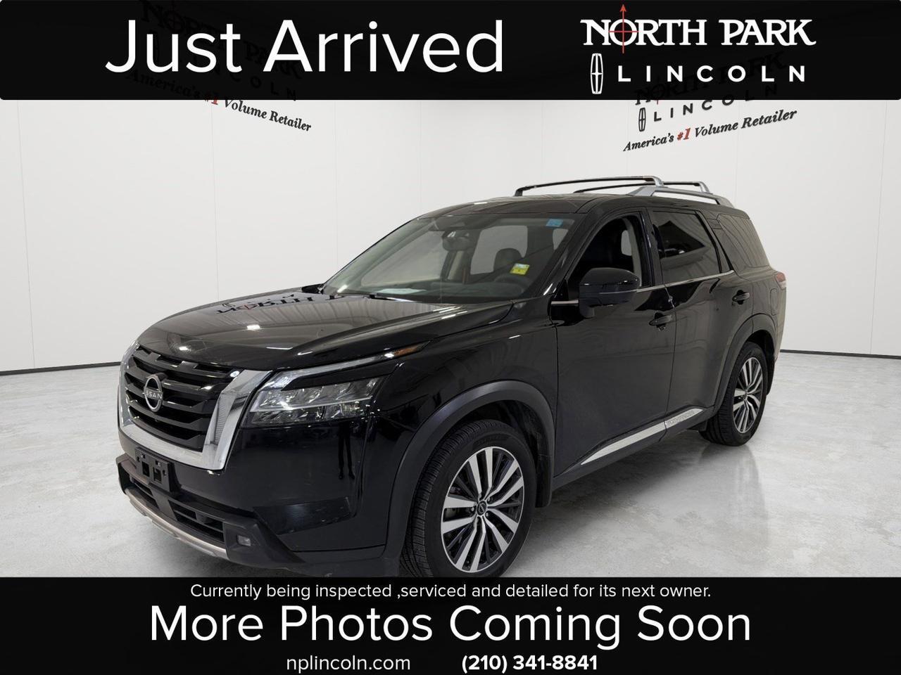 2022 Nissan Pathfinder Platinum