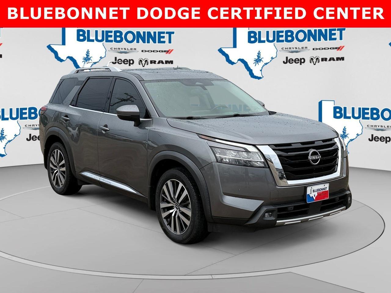 2022 Nissan Pathfinder Platinum