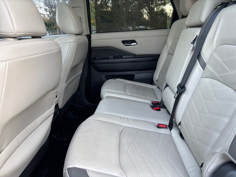 2022 Nissan Pathfinder Platinum Seffner FL