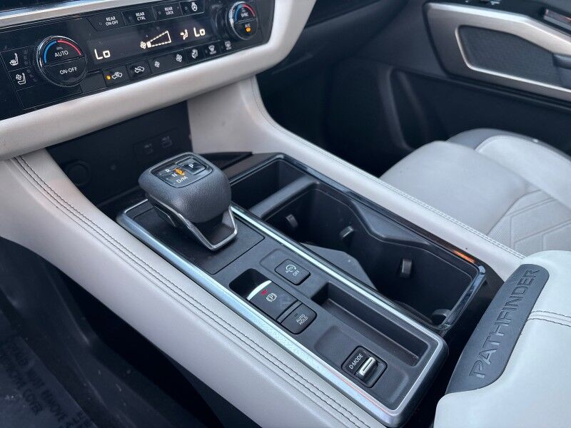 2022 Nissan Pathfinder Platinum Seffner FL