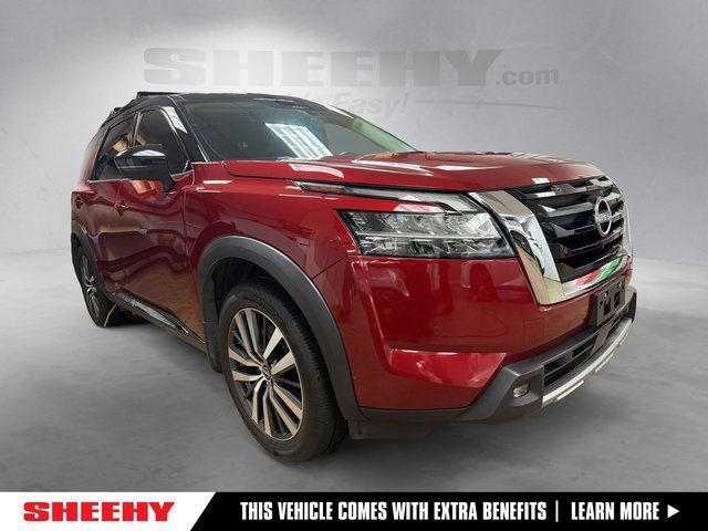 2022 Nissan Pathfinder Platinum