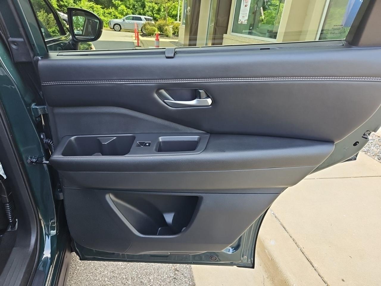 2022 Nissan Pathfinder Platinum Waldorf MD