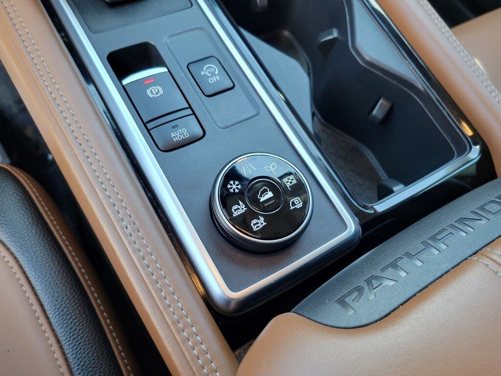 2022 Nissan Pathfinder Platinum Chantilly VA