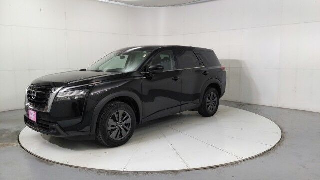 2022 Nissan Pathfinder S El Paso TX