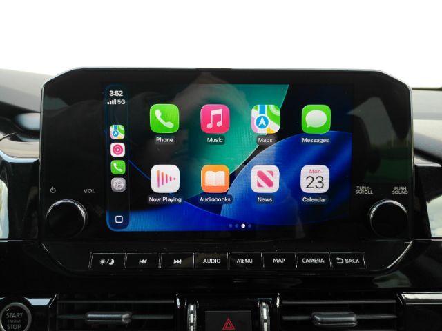 2022 Nissan Pathfinder SL 2WD Plano TX